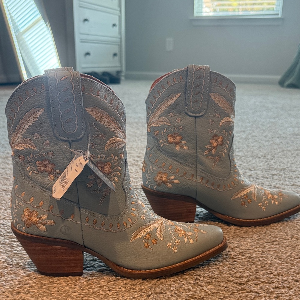 Dingo Light Blue Embroidered Ankle Boots - Picture 4 of 5